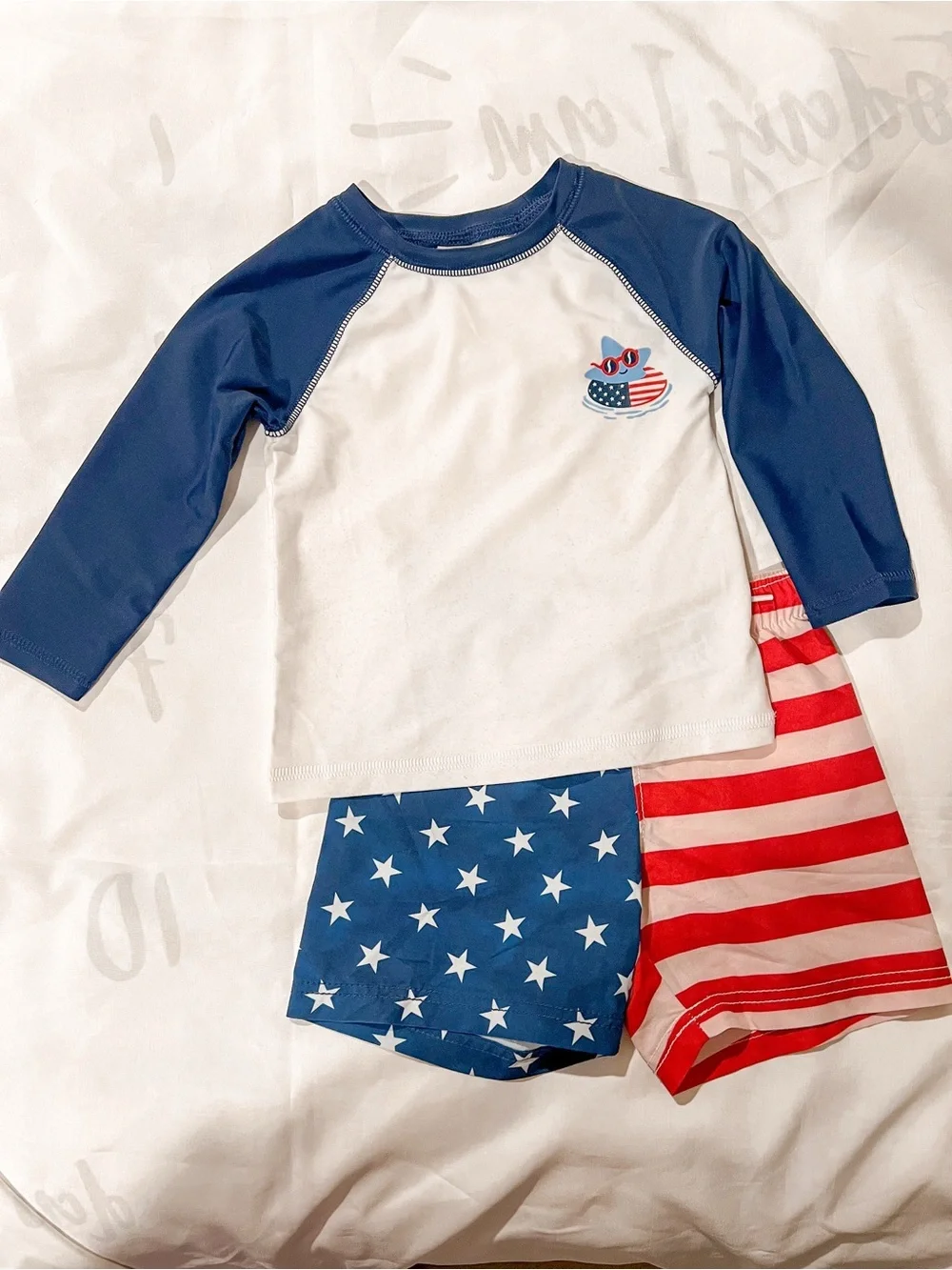 Old Navy Patriotic Toddler Rash Guard & Swim Trunk Set Size 18-24 Months